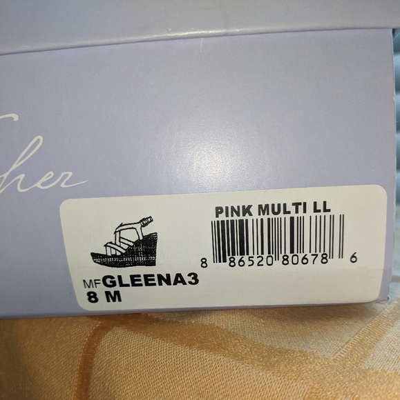 Shoes - Picture 6 of 6